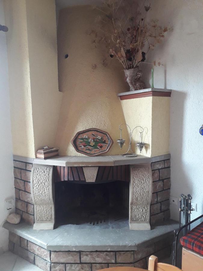 Traditional House Kalivia  Luaran gambar